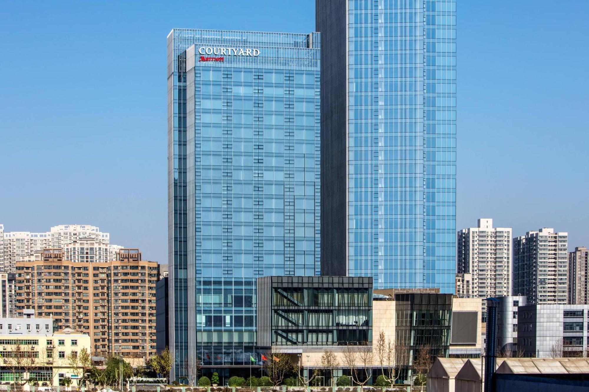 Courtyard By Marriott Xi'An North Hotel Exterior photo