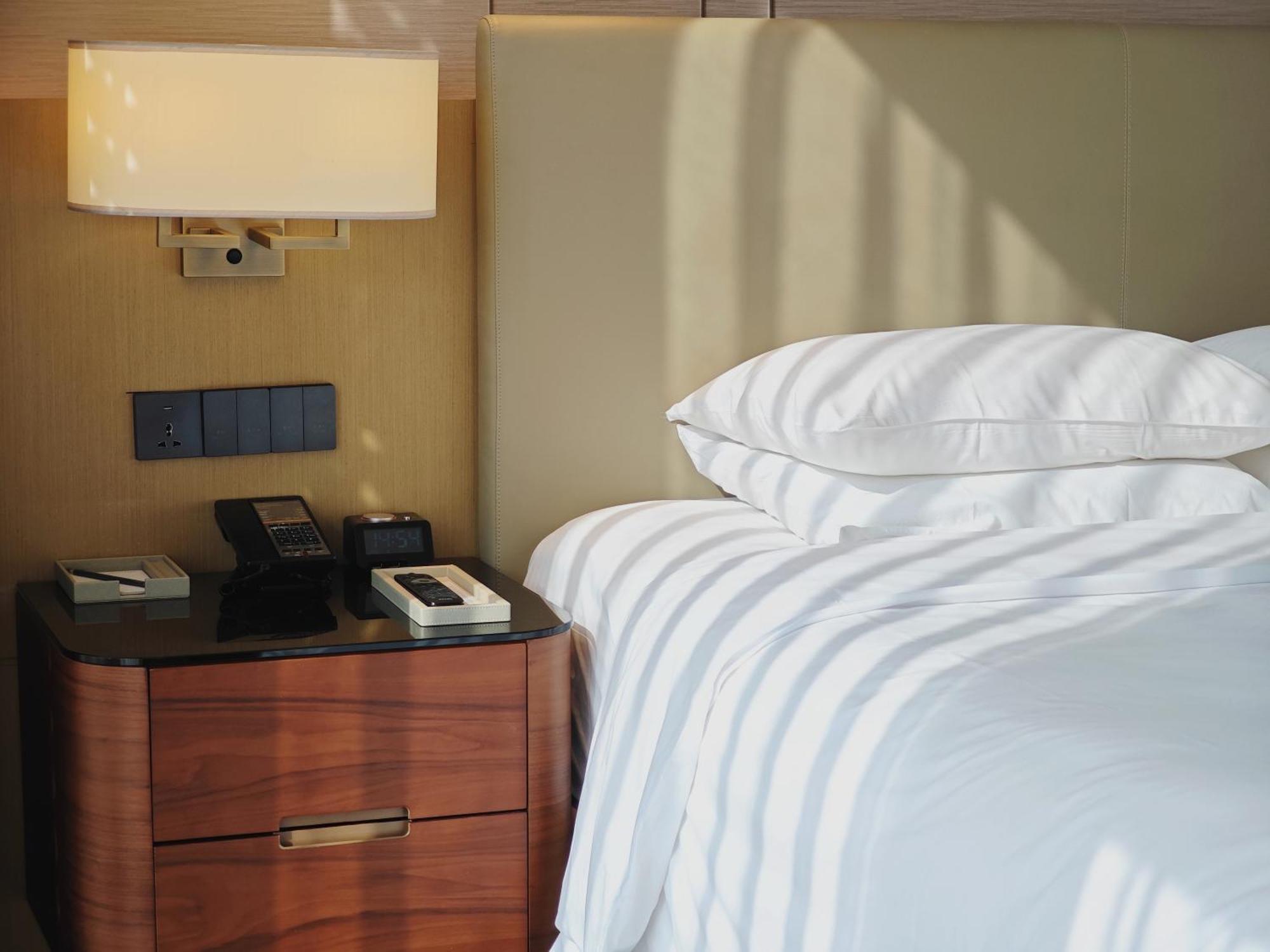 Courtyard By Marriott Xi'An North Hotel Exterior photo